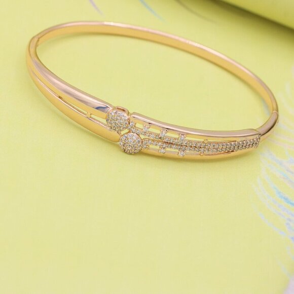 Rose Gold Bangle with Dual Crystal Circles & Geometric Design, XPBL0487 - Picture 4 of 11